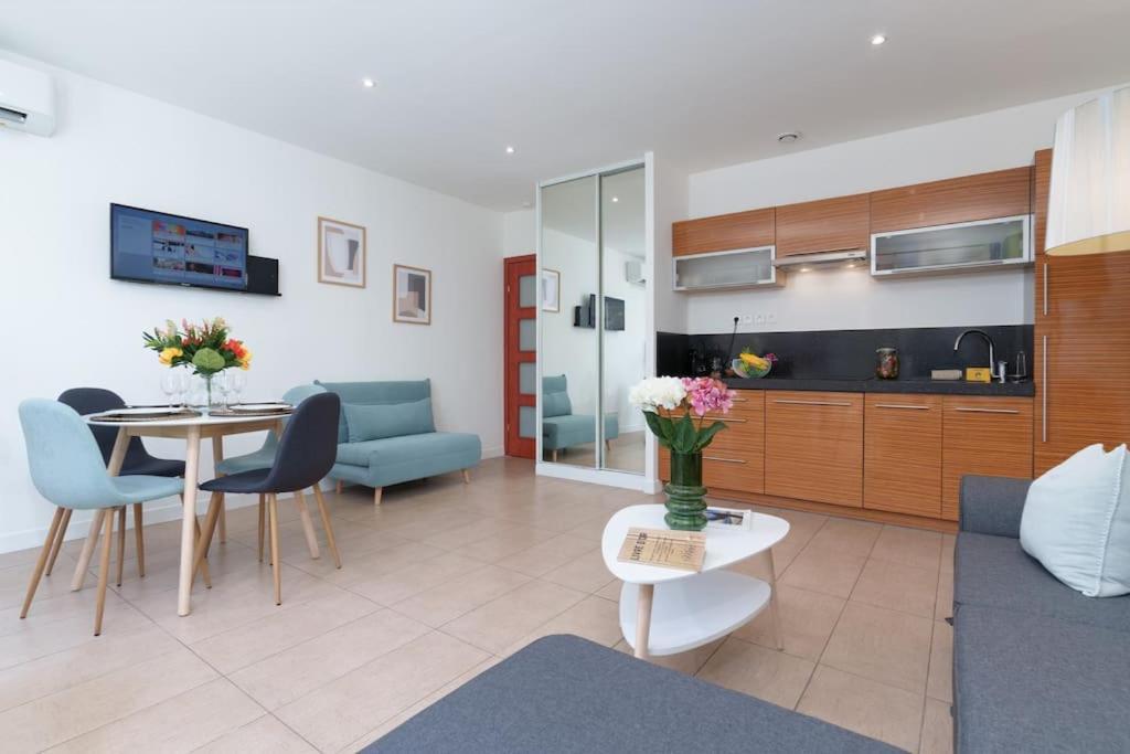 Le Carnot By Apirent #Centre-Ville #Climatisation #Wifi Κάννες Εξωτερικό φωτογραφία